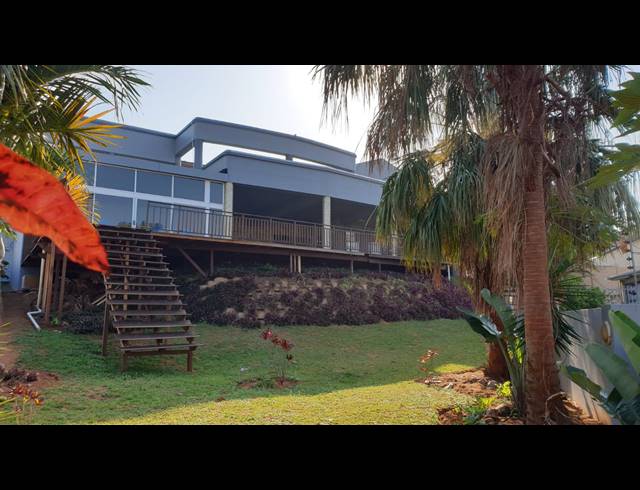 4 BEDROOM HOUSE RENTED IN UMHLANGA CENTRAL